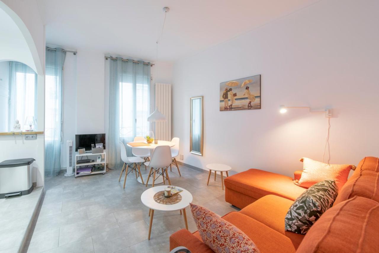 Suite Volupte Classee 3 Etoiles Avec Vue Sur Jardin, Climatisation มงต์เปอลิเยร์ ภายนอก รูปภาพ